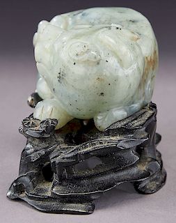 Chinese Qing carved jade unicorn