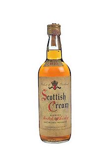 Scottish Cream. Blended Scotch. 100% Scotch Whiskies. De los años 40's.