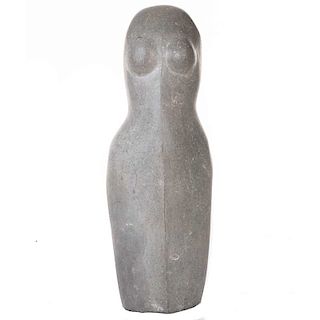 Anónimo. Torso femenino. En talla de granito. Presenta marcas y desgaste. Dimensiones: 68 x 23 x 20 cm.