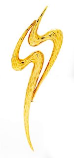 An 18 Karat Yellow Gold Double 'S' Brooch, Henry Dunay, 13.65 dwts.