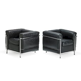 PAIR OF LE CORBUSIER FOR CASSINA LOUNGE CHAIRS