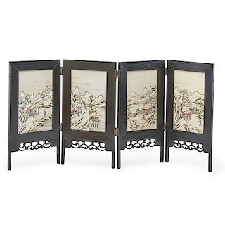 CHINESE FOUR-PANEL PORCELAIN PLAQUES TABLE SCREEN
