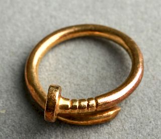 18K Italian Yellow Gold Nail-Form Ring
