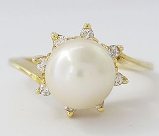 14k Yellow Gold Top Quality Akoya Pearl Ring