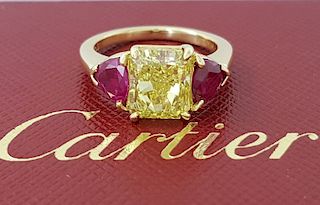 Cartier 18K 3.76 ct Yellow Center Diamond Rubies Ring