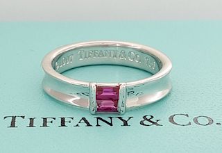 Tiffany & Co 1997 18K .27ct Pink Sapphire Stacking Ring