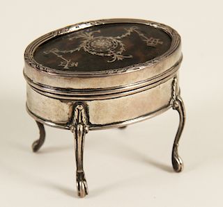 HALLMARKED FOOTED SILVER HINGED BOX