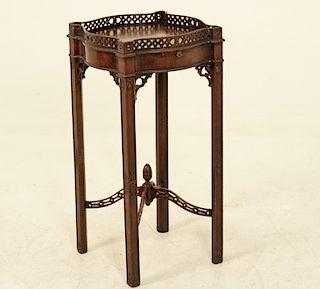 19TH C. CHINESE CHIPPENDALE STYLE KETTLE STAND
