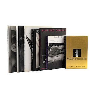 Lorenz, Richard / Morrisroe, Patricia. Imogen Cunningham / Mapplethorpe A Biography / Nude Photography... Piezas: 7.
