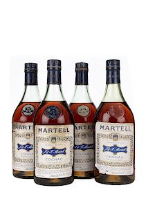 Martell V.S. Cognac. France. Piezas: 4. Etiquetas manchadas.