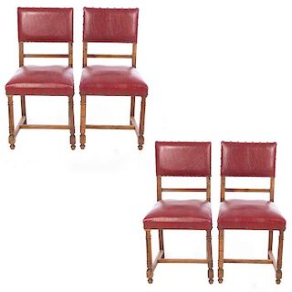 Lote de 4 sillas. Francia. Siglo XX. Estilo Enrique II. En talla de madera nogal. Con tapicería de piel color rojo.