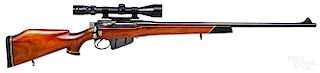 British SMLE bolt action rifle