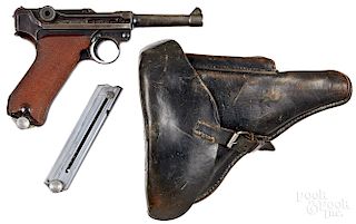 German Luger S/42 semi-automatic pistol
