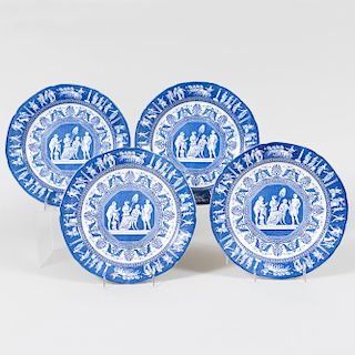 Set of Eight Mottahedeh Transfer Printed Porcelain Dinner Plates in the 'Greek Revival' Pattern 