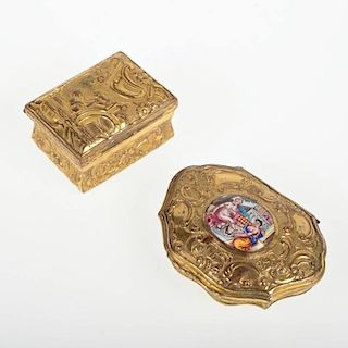 (2) Continental gilt bronze snuff boxes