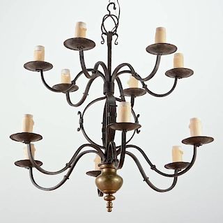 Continental Baroque iron, brass 12-light chandelier