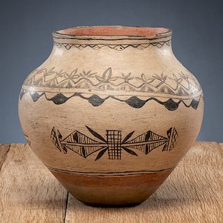 Cochiti Pottery Jar, From The Harriet and Seymour Koenig Collection, NY
