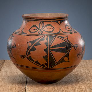 San Ildefonso Redware Pottery Jar, From The Harriet and Seymour Koenig Collection, NY