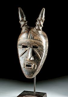 Important Early 20th C. African Ligbi Wood Mask