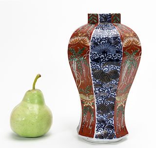Chinese Clobbered Style Faceted Meiping Vase