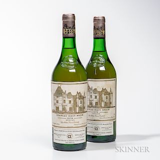 Chateau Haut Brion Blanc 1979, 2 bottles
