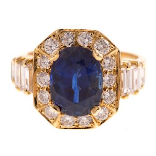 A Ladies Sapphire & Diamond Ring in 18K