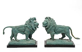 Standing Lions Bookends Sculptures Composition, Pr