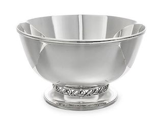 * An American Silver Centerpiece Bowl, Alphonse LaPaglia for International Silver Co., Meriden, CT, 20th Century, the openwork f