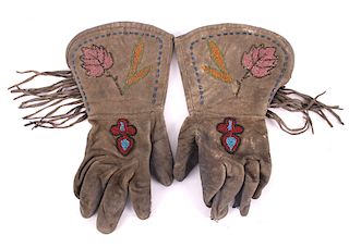 Blackfeet Beaded Gauntlet Gloves c. 1900-