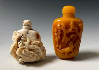 CHINESE OLD CORAL SNUFF BOTTLES