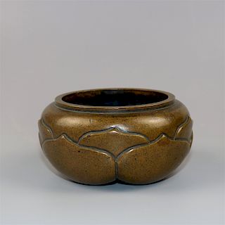Chinese bronze bowl. 