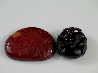 Amber Plaque and Toggle