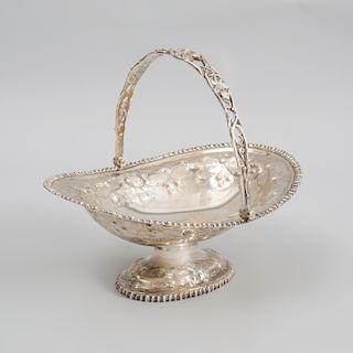 American Silver Cake Basket with Swing Bale Handle