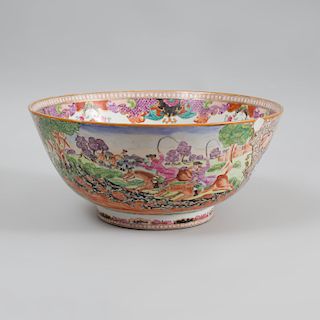 Modern Chinese Export Porcelain Famille Rose Punch Bowl Decorated with Hunt Scenes