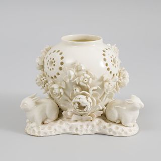 Saint-Cloud White Glazed Porcelain Pot Pourri Vase