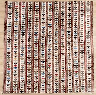 Pieced flying geese pattern quilt, late 19th c., 85'' x 85''.