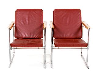 Yjro Kukkapuro, (Finnish, b. 1933), Pair of Skalla Lounge Chairs Avarte, Finland