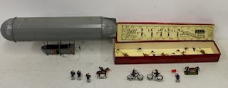 Britains Set 163 Boy Scouts Signallers in Box