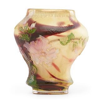 BURGUN, SCHVERER & CIE Fine cabinet vase
