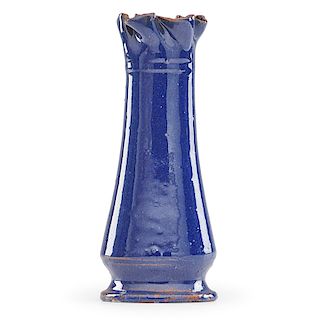 GEORGE OHR Bud vase with ruffled rim