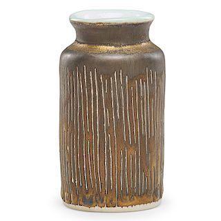 LUCIE RIE Cabinet vase