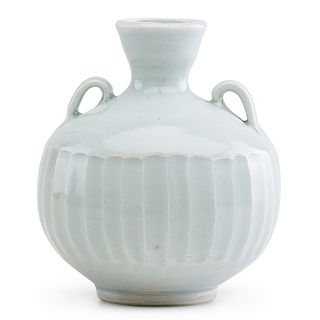 BERNARD LEACH Celadon urn