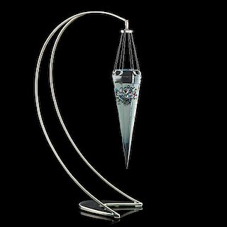 JON KUHN Glass sculpture
