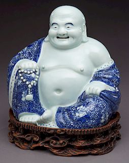 Chinese Qing blue & white porcelain Buddha,