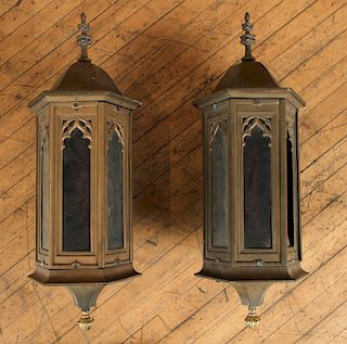 PAIR OF BRONZE GOTHIC STYLE WALL LANTERNS 1930
