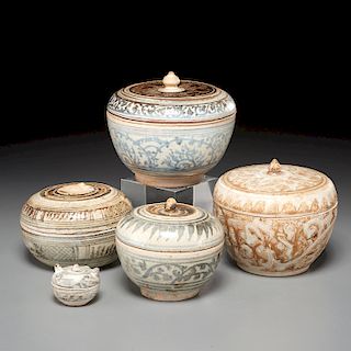 Group (5) Sawankhalok ceramic lidded urns