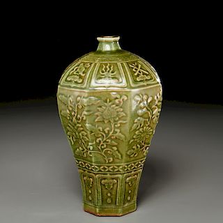 Chinese Yaozhou ware celadon Meiping vase