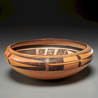 Navajo or Hopi pottery bowl