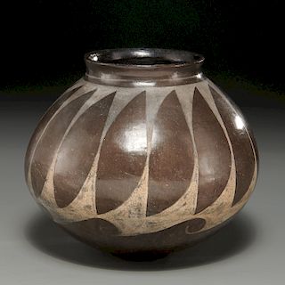 San Ildefonso blackware pottery olla