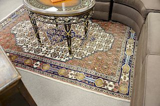 Oriental throw rug. 4'11" x 7'3"